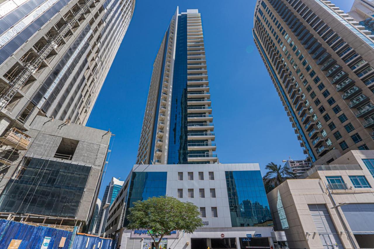 Higuests - Spacious Studio With City Views Near Dubai Mall Exterior photo